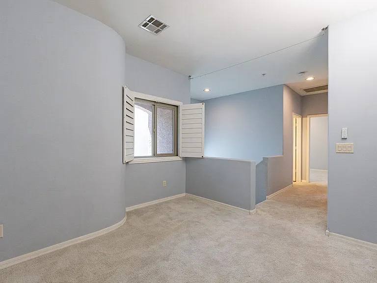 14000 N 94th St #1042 — Photo 29