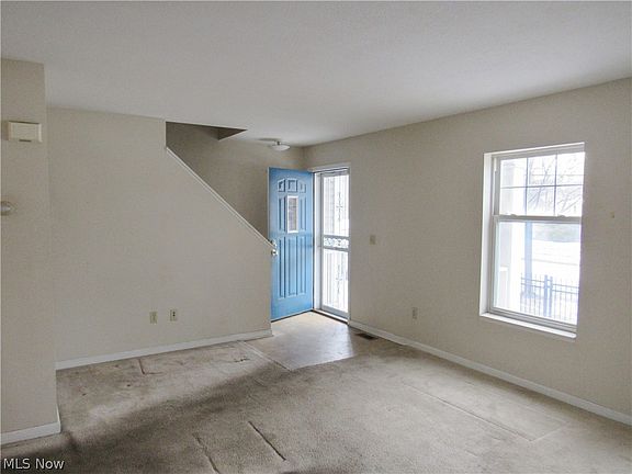 3rd image of 1609 E 66th St
