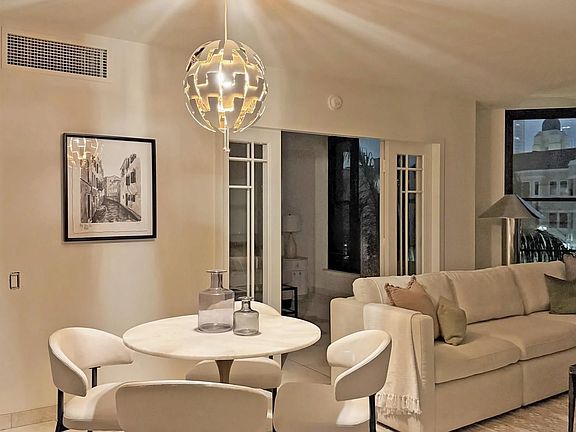 2nd image of 500 W Harbor Dr Unit 413
