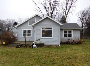 444 E Baldwin Ave, Watervliet, MI 49098