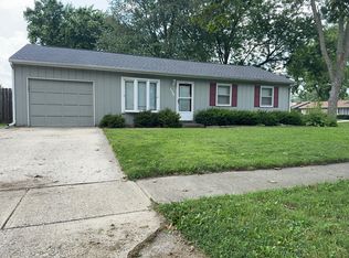 1709 Scottsdale Dr, Champaign, IL