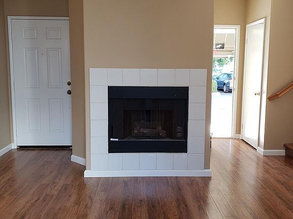 3rd image of 8925 Sequoia Ct