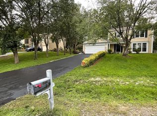5910 Chadwick Ct, Fredericksburg, VA 22407