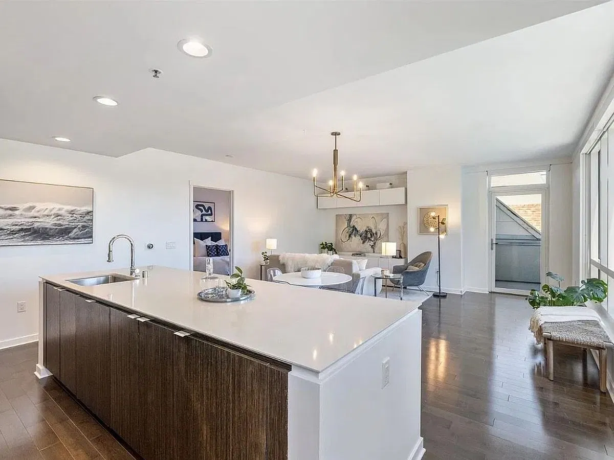 Nob Hill Apartment 1788 Clay St — Photo 4