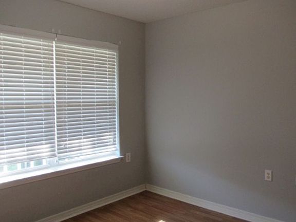 2nd image of 3024 Flintlock Dr
