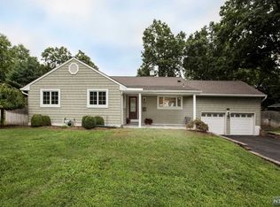 90 Chadwick Rd, Hillsdale, NJ 07642