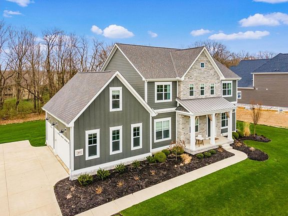 2nd image of 1837 Liberty Bluff Dr