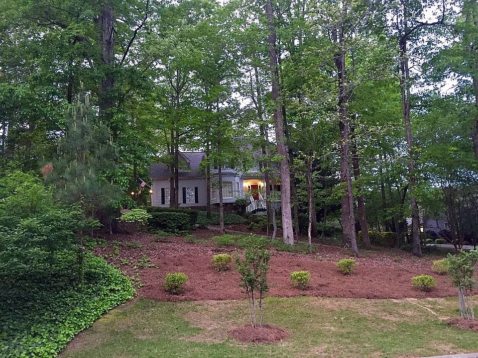 2nd image of 4665 Rutledge Dr
