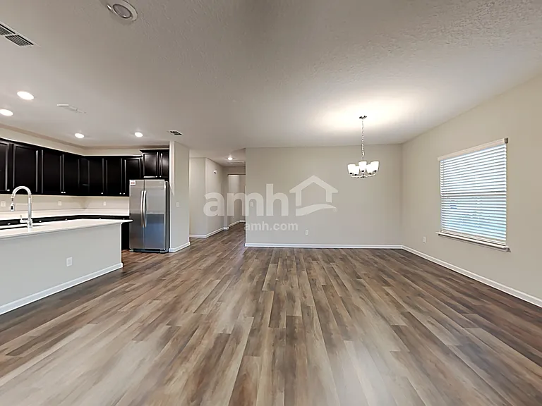 75 Spruce Point — Photo 7