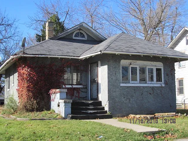 3106 Monroe St photo 1