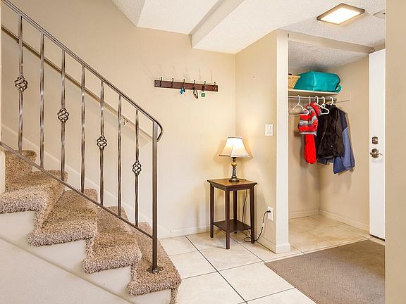 3rd image of 1223 Trailwood S