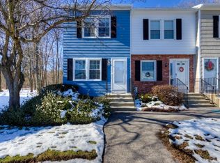 22 Mountainshire Dr #22, Worcester, MA 01606