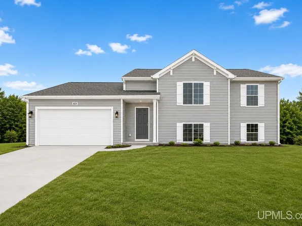 2013 28th Ave, Menominee, MI 49858