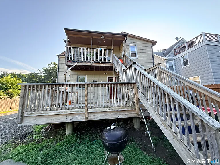 26 Taylor Ave — Photo 5