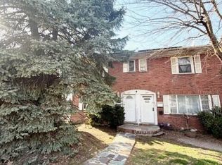 1051 Victory Blvd, Staten Island, NY