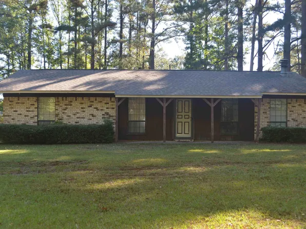 (undisclosed Address), White Hall, AR 71602