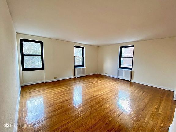 2nd image of 2728 Henry Hudson Pkwy APT 33A