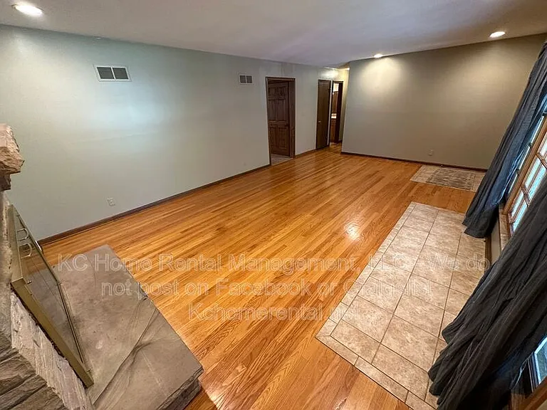 5423 Ballentine St — Photo 12