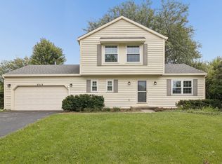 2013 Vanderbilt Ct, Naperville, IL 60565