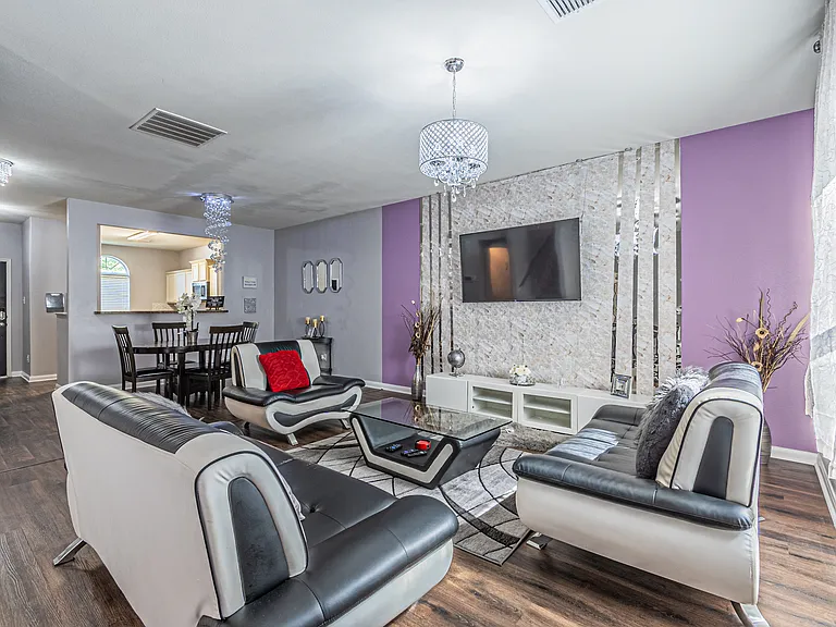 1313 Briercrest Dr — Photo 46