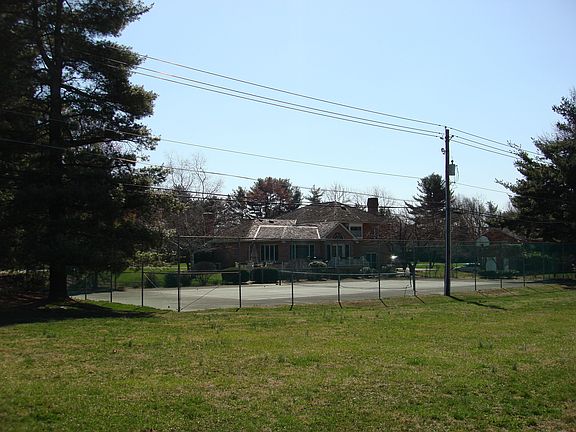 tennis court wired for lighting