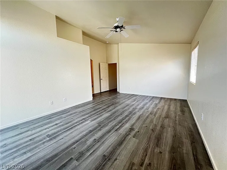 7100 Village Shore Ct — Photo 14