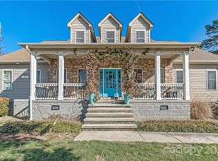 13801 E Rocky River Rd, Davidson, NC 28036