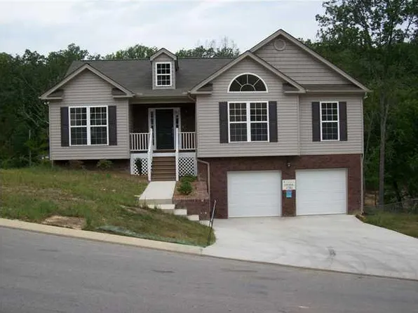 6087 Oilskin Dr, Ooltewah, TN 37363