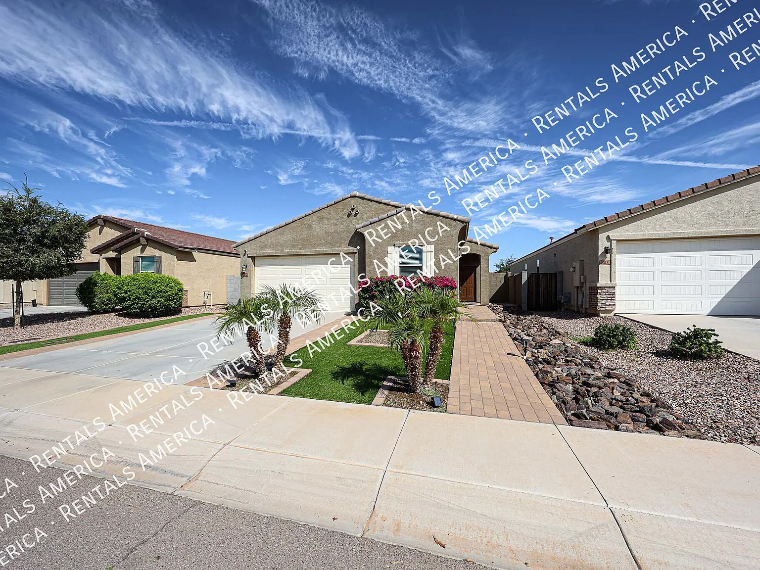 Stunning Upgraded 4-Bedroom Home with Solar and Resort-Style Backyard — Photo 2