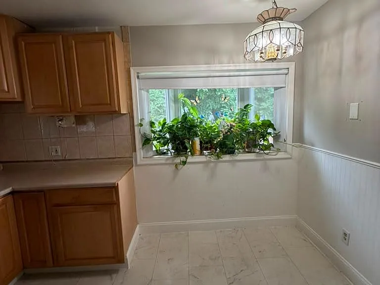 131 Summit Ave — Photo 13