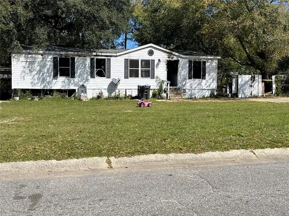 2310 Buckingham Rd #23, Pensacola, FL 32526