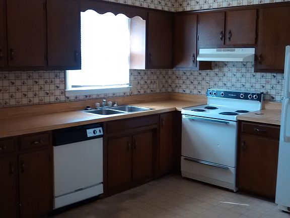 4th image of 209 Wildwood Pl APT 2