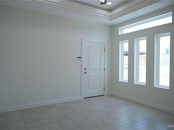 4th image of 1217 S Woodland Dr #2