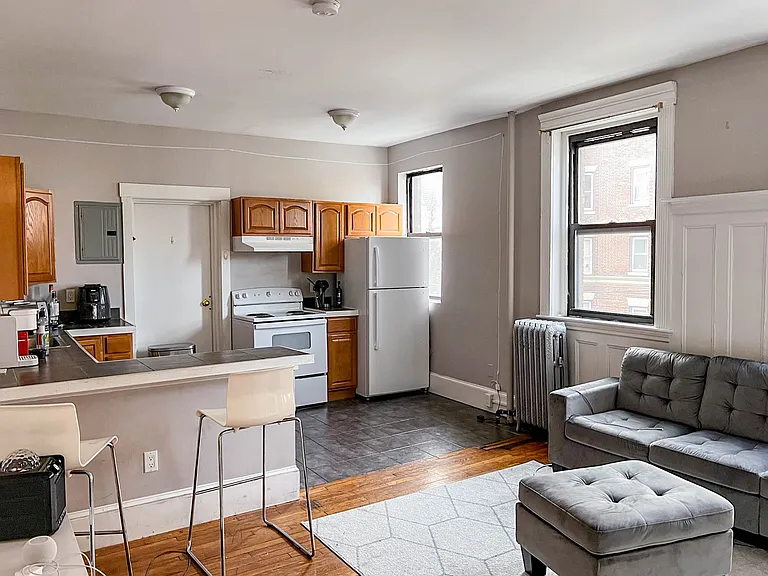 1056 Commonwealth Ave #62 — Photo 2