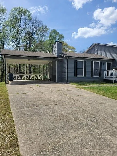 Building Photo - 2640 Bluffton Rd