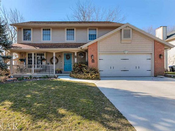 2nd image of 3409 Fountain Lake Dr