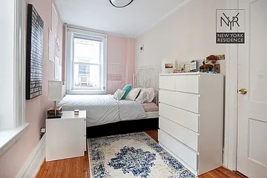 Sold by New York Residence