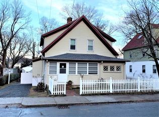 28 Sayward St, Gloucester, MA 01930