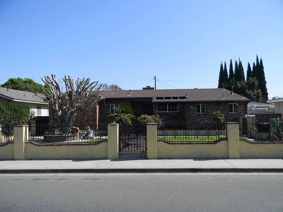 1st image of 12052 Orangewood Ave