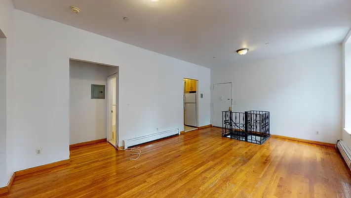 Rented by Bond New York | media 2