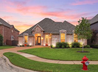 5931 Crescent Ln, Colleyville, TX 76034