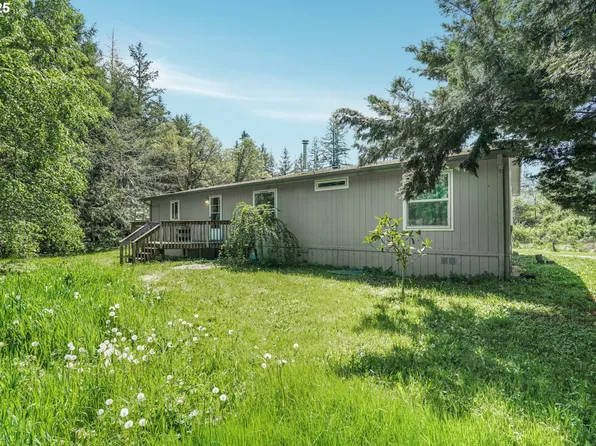 21818 S Bakers Ferry Rd, Oregon City, OR 97045