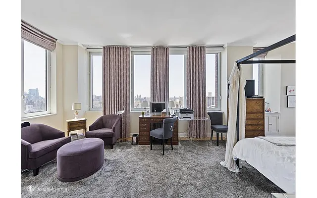 Rented by Douglas Elliman | media 25