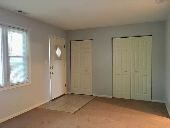 3rd image of 4600 Vernon Ave APT 6