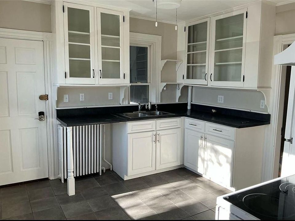1st image of 12 Caswell Ave #2
