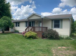 4608 W Beard Rd, Perry, MI 48872