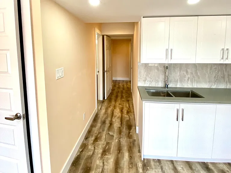1236 Medway Park Dr #1236 — Photo 22