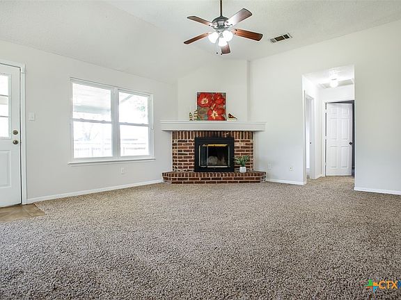 3rd image of 2709 Starling Dr