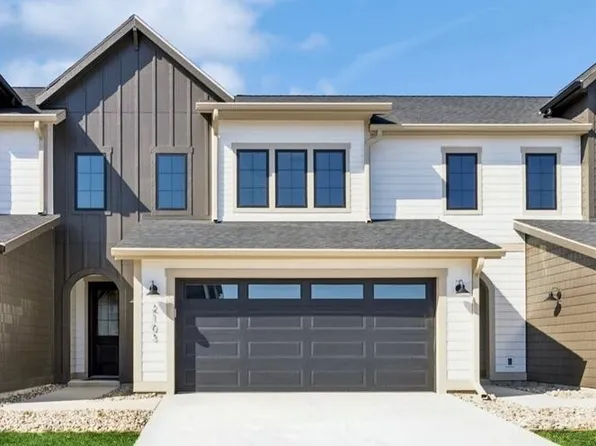 2103 Lacey Dr, Ames, IA 50014