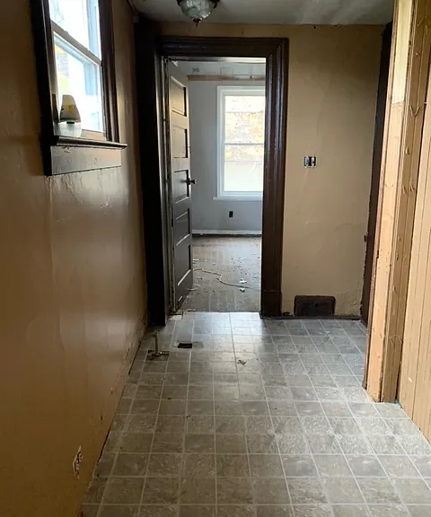 607 Meadow Ave — Photo 12